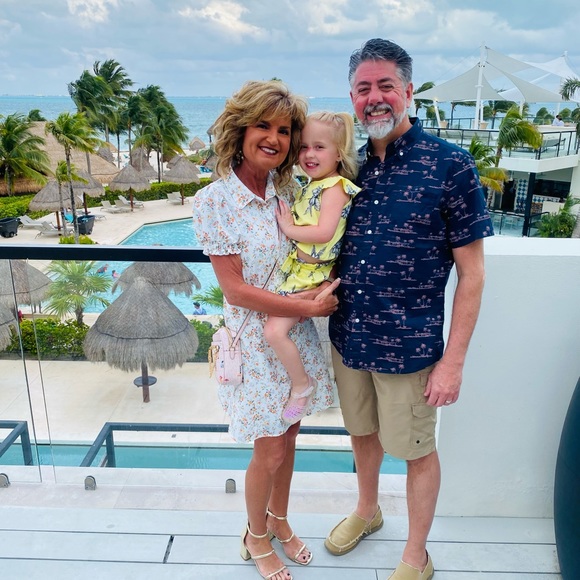 Meet your Posher, Hollie - Picture 7 of 11